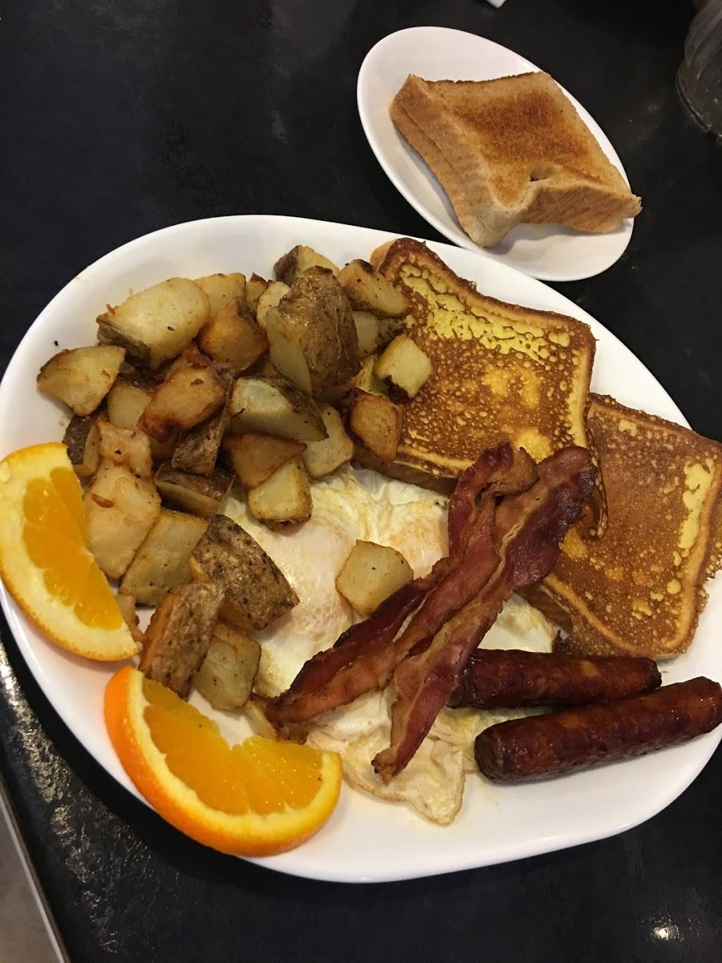 Katies Kitchen | restaurant | 1180 Oxford St E, London, ON N5Y 3M1, Canada | 5194555283 OR +1 519-455-5283