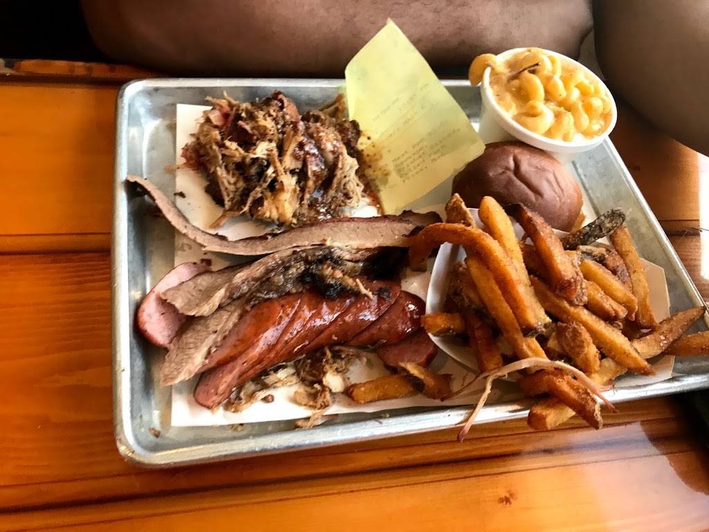 Smoke Shack BBQ | restaurant | 3714 Broadway St, San Antonio, TX 78209, USA | 2109571430 OR +1 210-957-1430