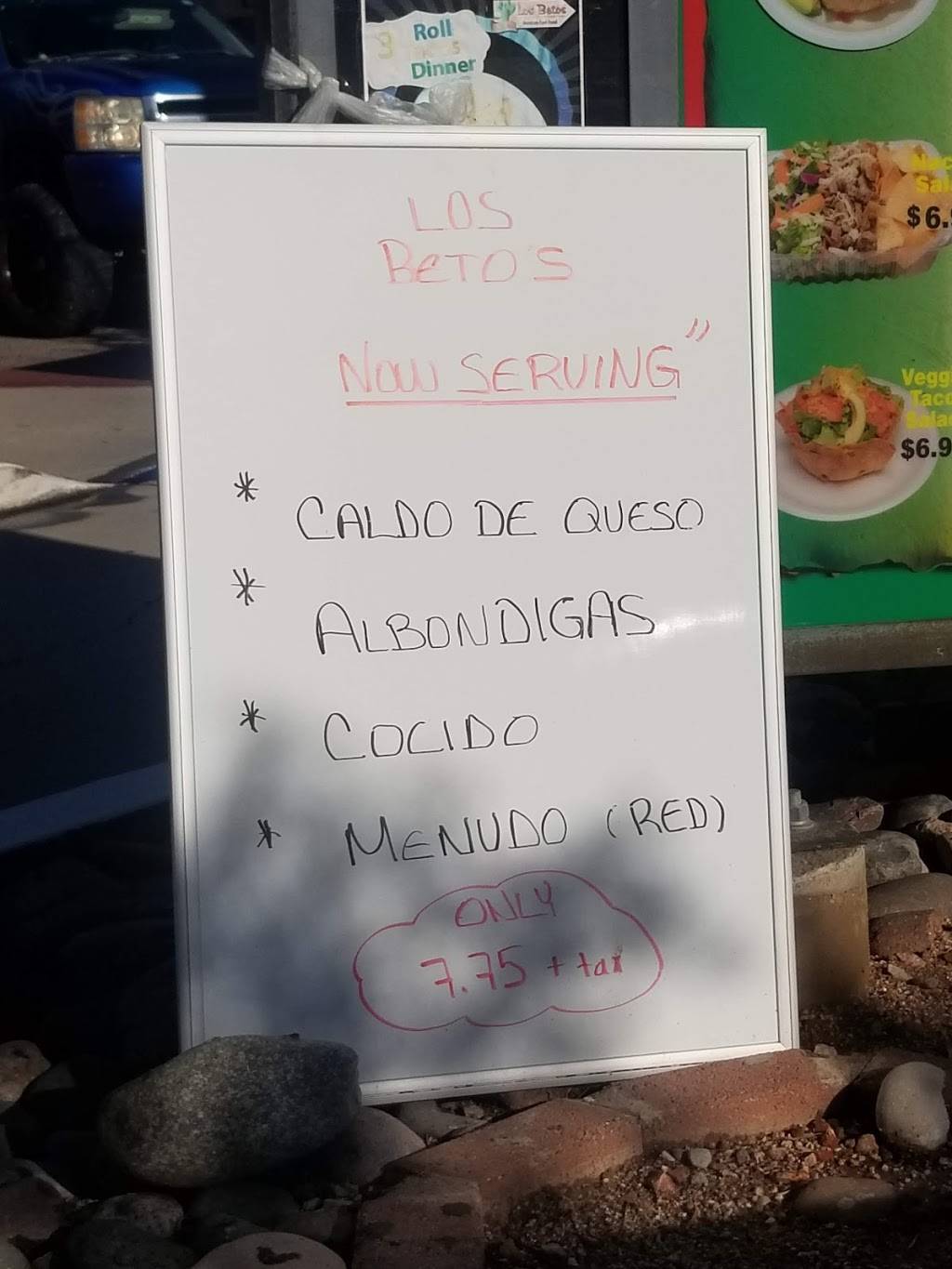 Los Betos | restaurant | 3680 E Grant Rd, Tucson, AZ 85716, USA | 5203184787 OR +1 520-318-4787