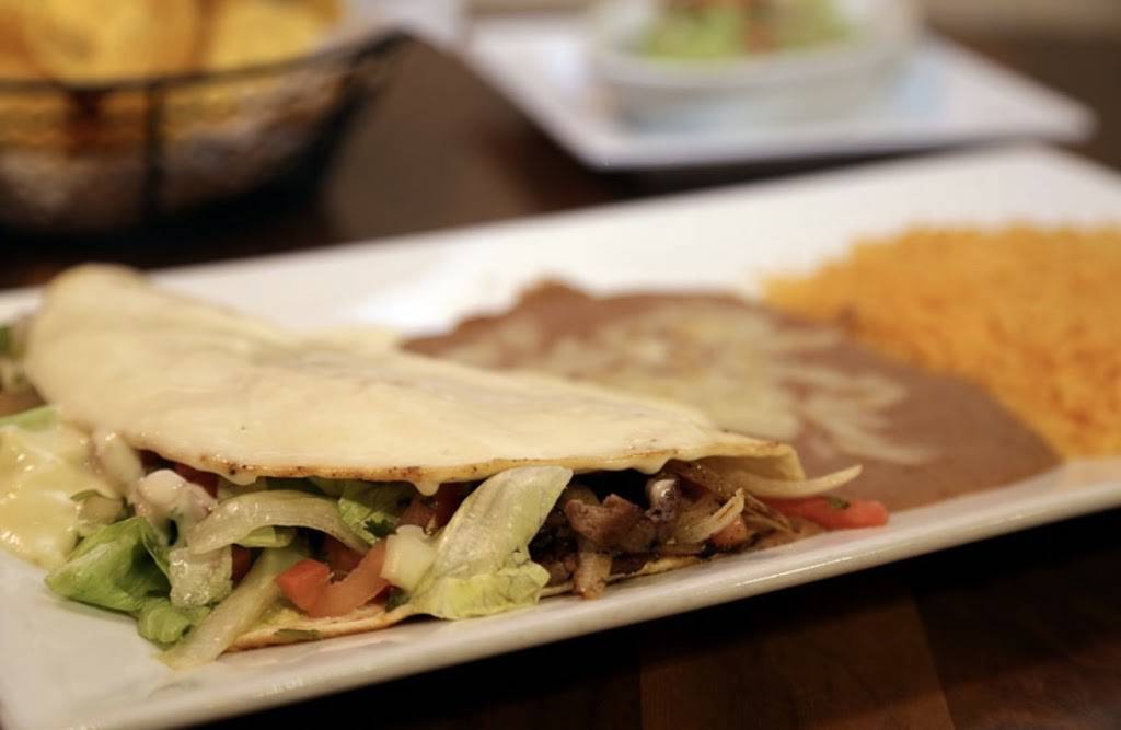 Mi Veracruz Mexican Grill | restaurant | 208 N Parke St, Tuscola, IL 61953, USA | 2175991001 OR +1 217-599-1001