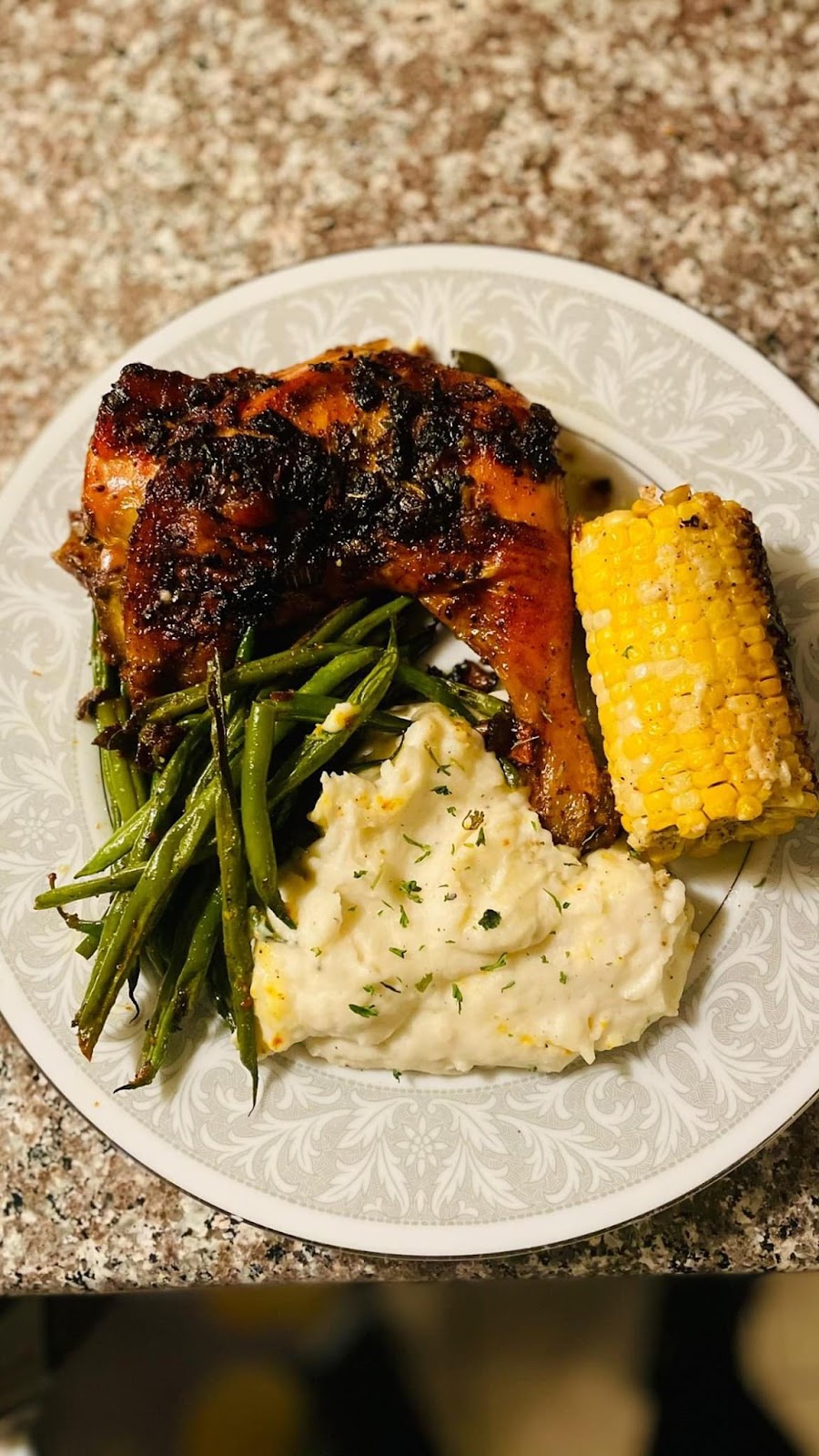 Chef Shuggy’s House | restaurant | 929 S 8th St, Camden, NJ 08103, USA | 8568700468 OR +1 856-870-0468