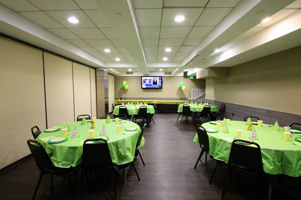 GameTime Tampa | restaurant | 1600 E 8th Ave, Tampa, FL 33605, USA | 8132419675 OR +1 813-241-9675