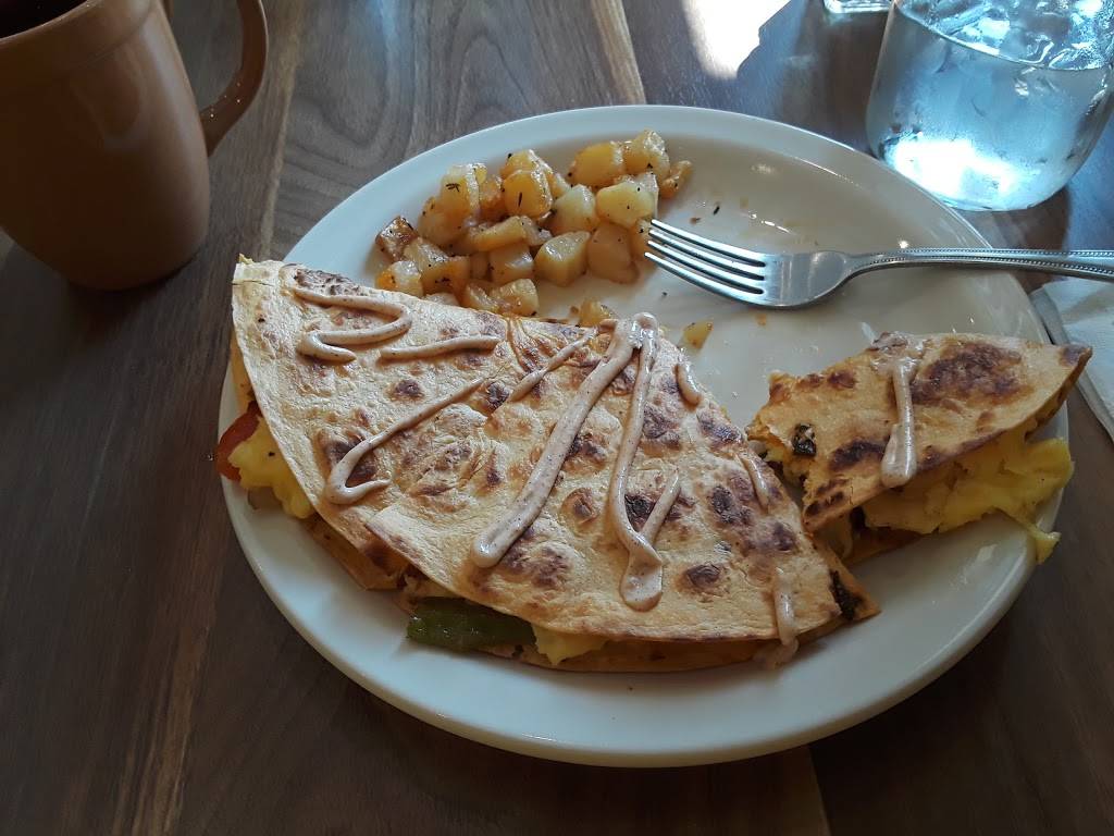 Black Honey Hashery | restaurant | 1104 Honey Ct, De Pere, WI 54115, USA | 9206324746 OR +1 920-632-4746