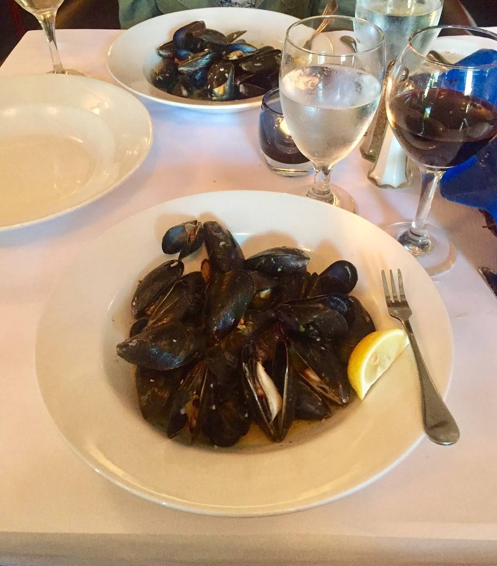 Sea Levels Restaurant | restaurant | 391 N Windsor Ave, Brightwaters, NY 11718, USA | 6316658300 OR +1 631-665-8300