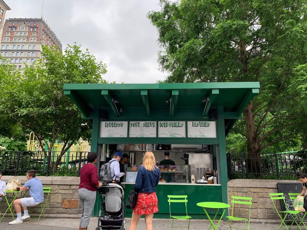 Cafe Bocce | meal takeaway | 20 Union Square W, New York, NY 10003, USA | 2126777818 OR +1 212-677-7818