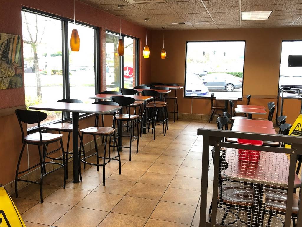 Jack in the Box | restaurant | 1023 Saratoga Way, El Dorado Hills, CA 95762, USA | 9169335764 OR +1 916-933-5764