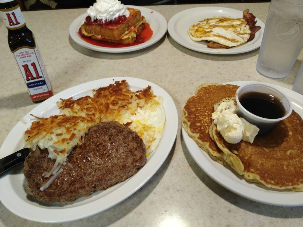 Menomonie Family Restaurant | restaurant | 2616 Hils Ct, Menomonie, WI 54751, USA | 8666430225 OR +1 866-643-0225