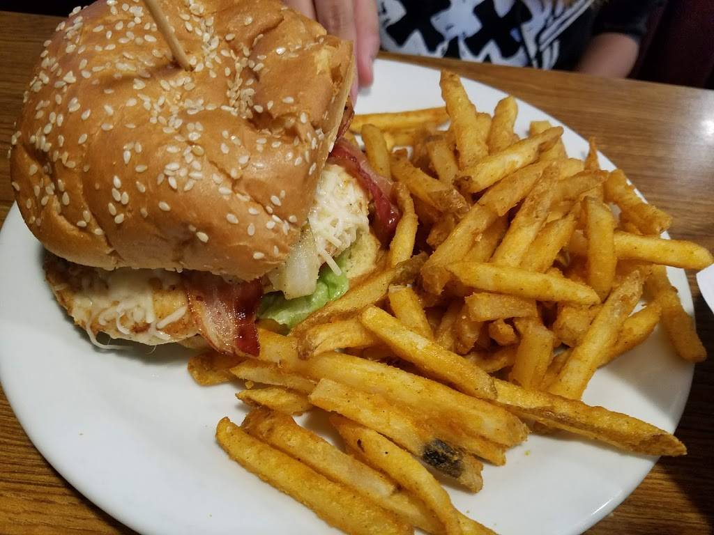 Dennys | restaurant | 10445 Atlantic Blvd, Jacksonville, FL 32225, USA | 9049280169 OR +1 904-928-0169