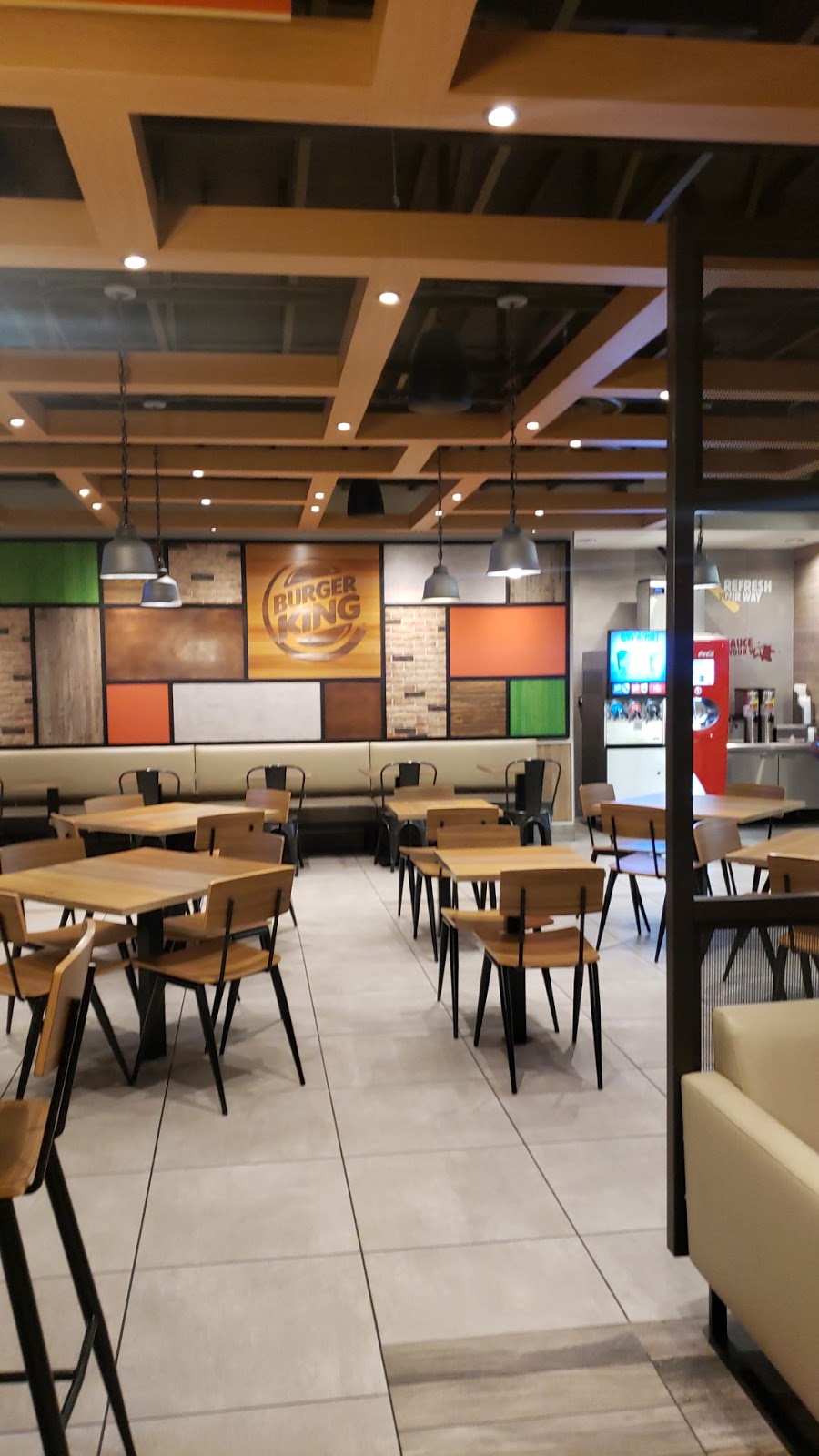 Burger King | restaurant | Marys St, 2300 N Saint Marys Street, Beeville, TX 78102, USA | 3615424035 OR +1 361-542-4035