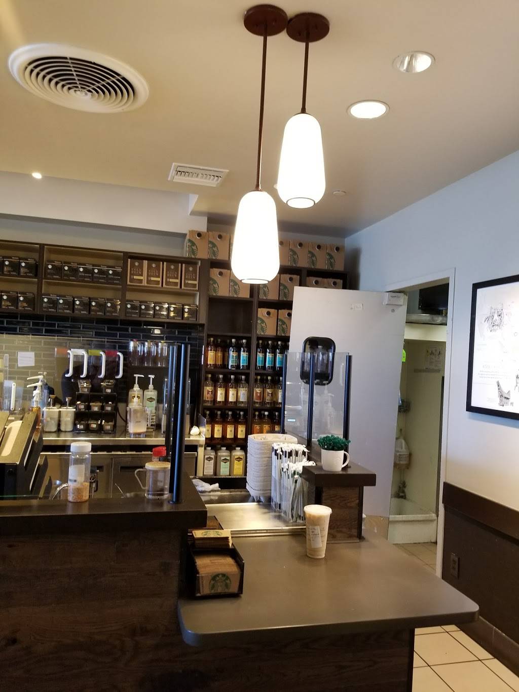 Starbucks | cafe | 815 College Blvd #108, Oceanside, CA 92057, USA | 7609457965 OR +1 760-945-7965