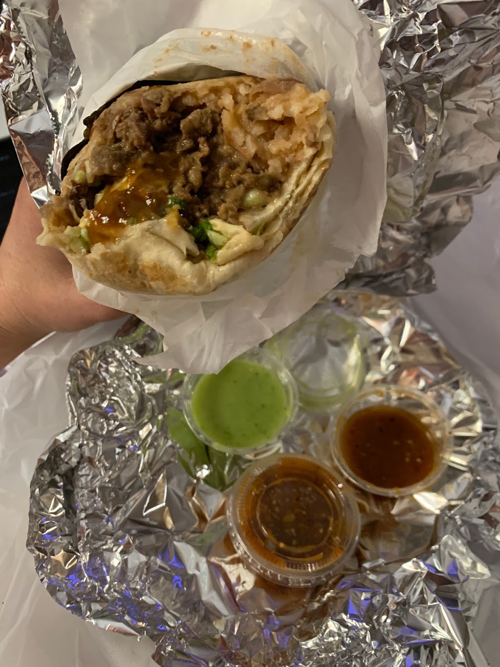 Taco truck: El Borrego Viudo | restaurant | 5191 E McKinley Ave, Fresno, CA 93727, USA | 5596962981 OR +1 559-696-2981