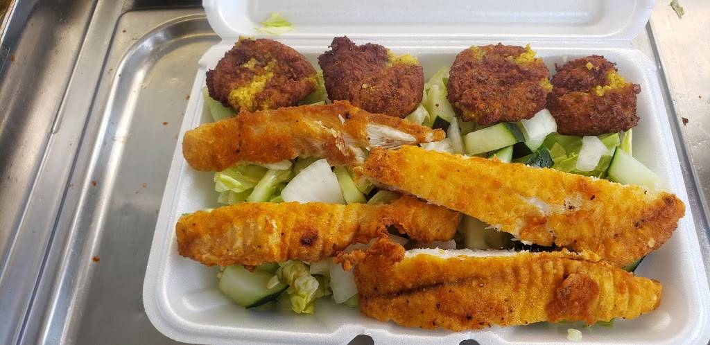 Phillys Halal Gyro | restaurant | Aramingo Avenue &, E York St, Philadelphia, PA 19125, USA | 2157895309 OR +1 215-789-5309