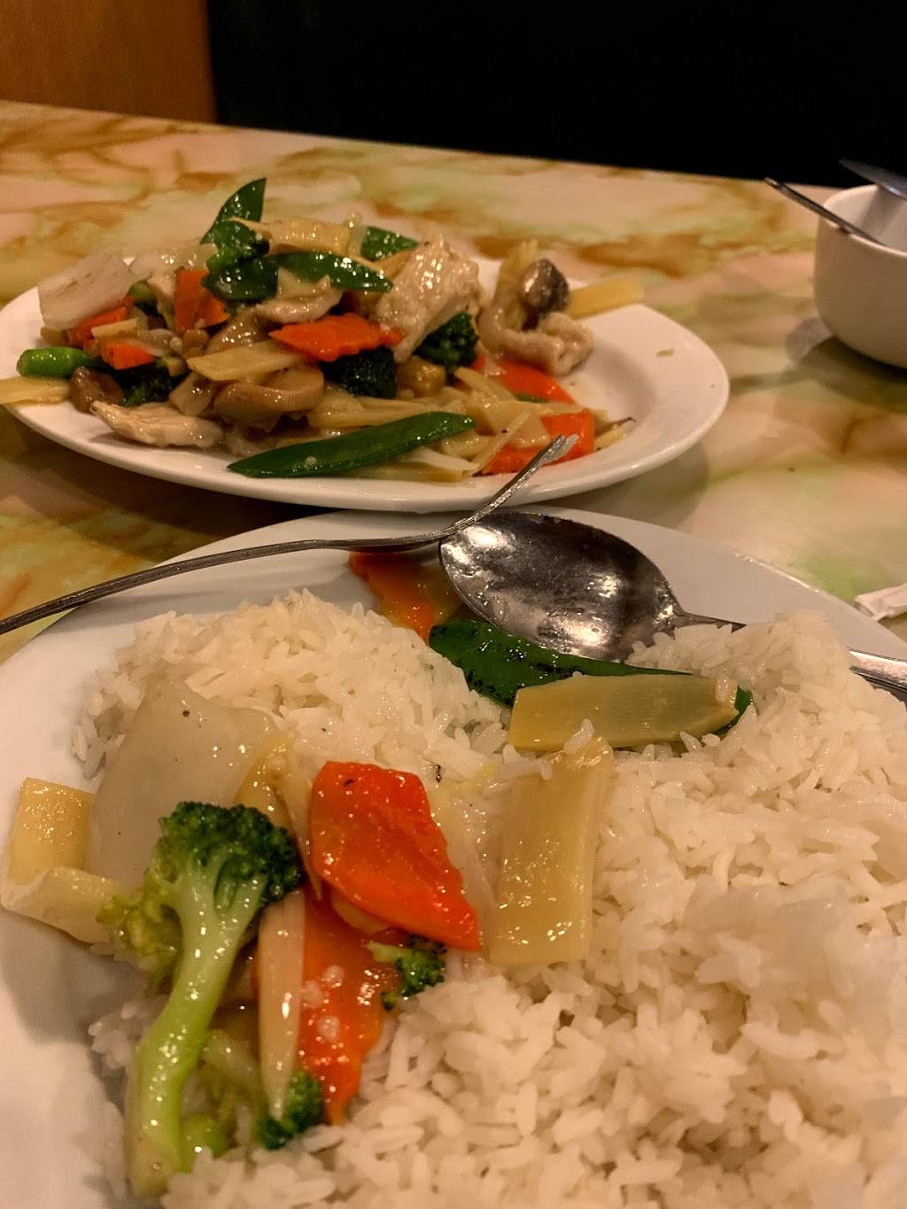 Fortune Chinese Restaurant | restaurant | 7620 Merriman Rd, Romulus, MI 48174, USA | 7345958828 OR +1 734-595-8828