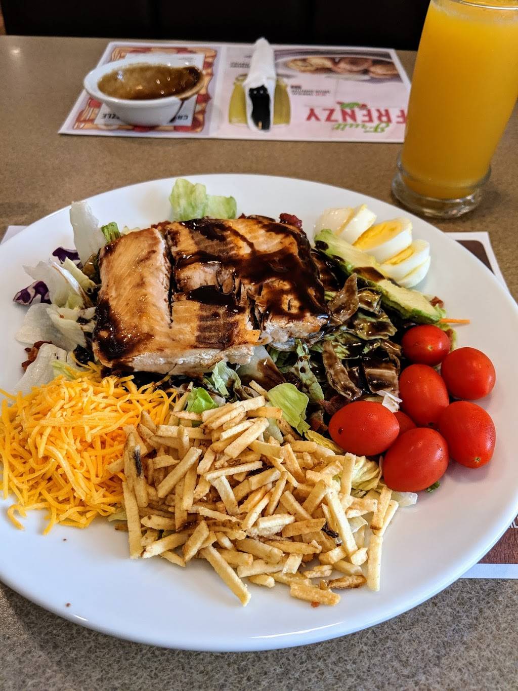 Dennys | restaurant | 100 US Highway 79 S, Henderson, TX 75652, USA | 9033922257 OR +1 903-392-2257