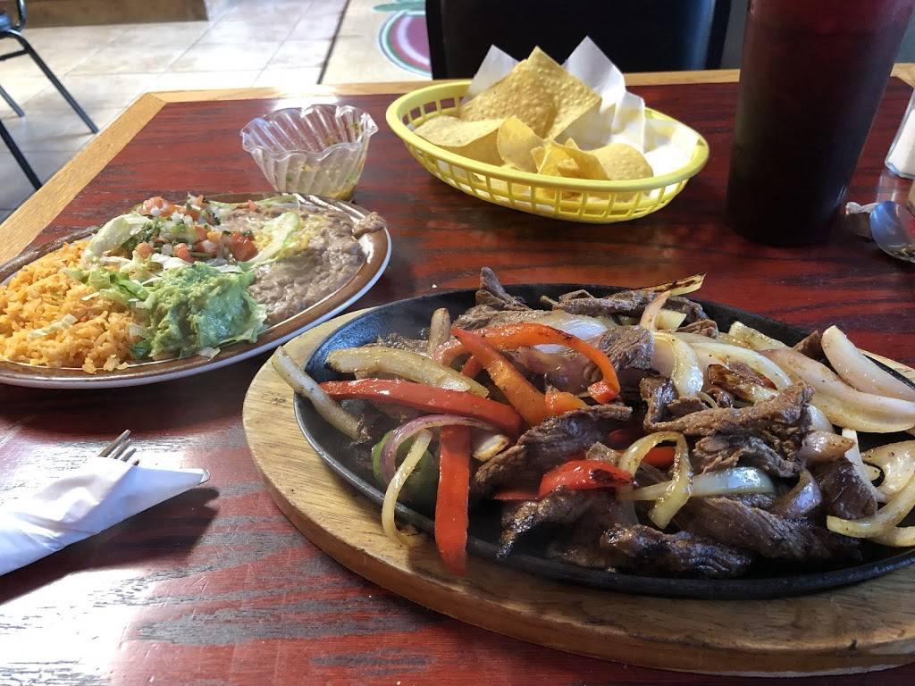 El Korita Castle Rock | restaurant | 106-108 S Wilcox St, Castle Rock, CO 80104, USA | 3039421409 OR +1 303-942-1409