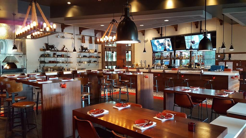 Artesano Vino Tapas Y Mas | restaurant | 1321 Herr Ln #130, Louisville, KY 40222, USA | 5027082196 OR +1 502-708-2196