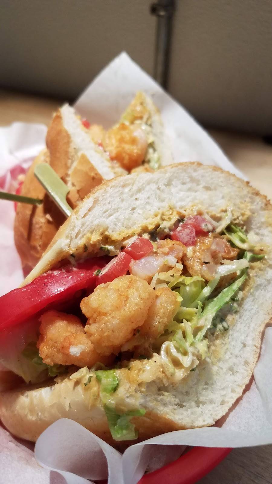 Starline Social Club | restaurant | 2236 Martin Luther King Jr Way, Oakland, CA 94612, USA | 5105932109 OR +1 510-593-2109