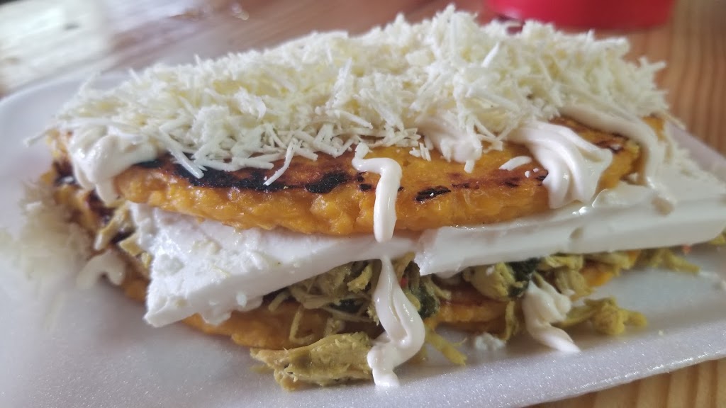 Ruta Caracas Bistro | restaurant | 1940 N 30th Rd, Hollywood, FL 33021, USA | 9543484441 OR +1 954-348-4441