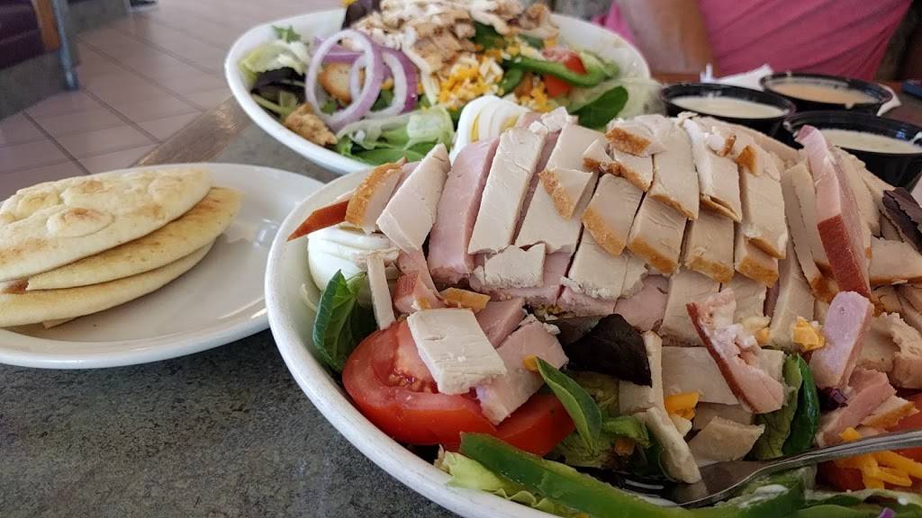 Toms Famous Family Restaurant | restaurant | 505 W 5th Ave, Escondido, CA 92025, USA | 7607372377 OR +1 760-737-2377