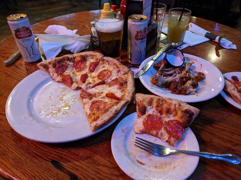 Bootleggers Grille | restaurant | 34550 Royalton Rd, Columbia Station, OH 44028, USA | 4407481029 OR +1 440-748-1029