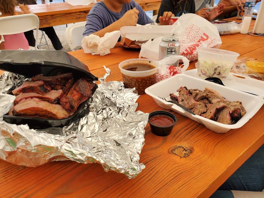Pig Floyds BBQ | restaurant | 7271 SW 168th St, Palmetto Bay, FL 33157, USA | 3052987572 OR +1 305-298-7572