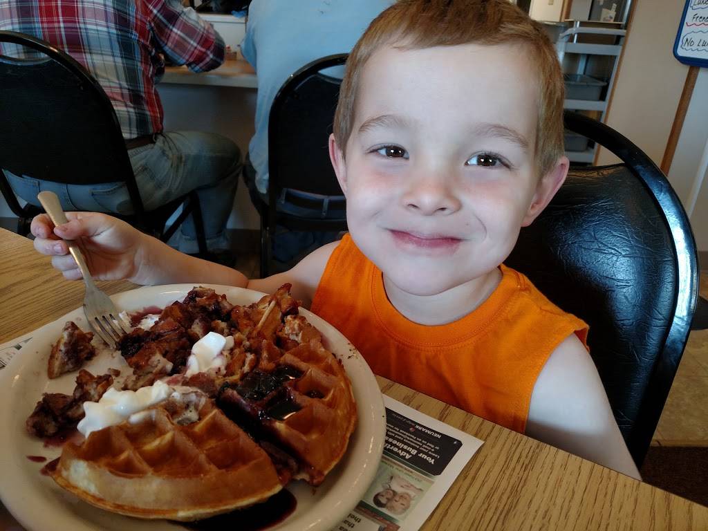 Aunt Judys Cafe | restaurant | 816 WI-23 Trunk, Princeton, WI 54968, USA | 9202954767 OR +1 920-295-4767