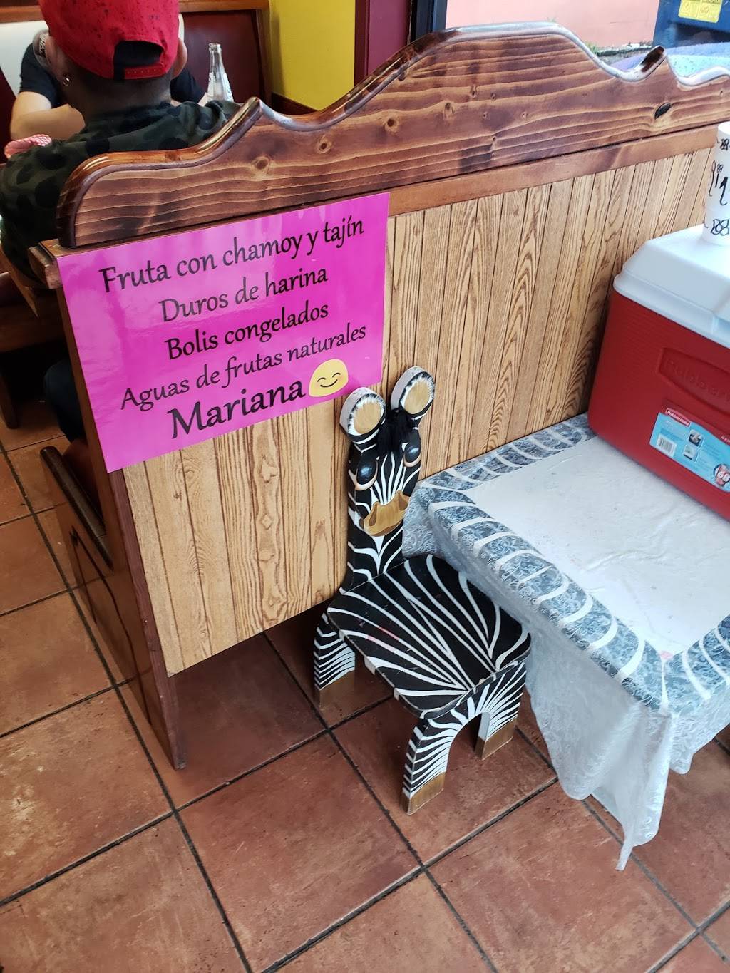 La Pena | restaurant | 2010 Indianola Ave, Des Moines, IA 50315, USA | 5159919361 OR +1 515-991-9361