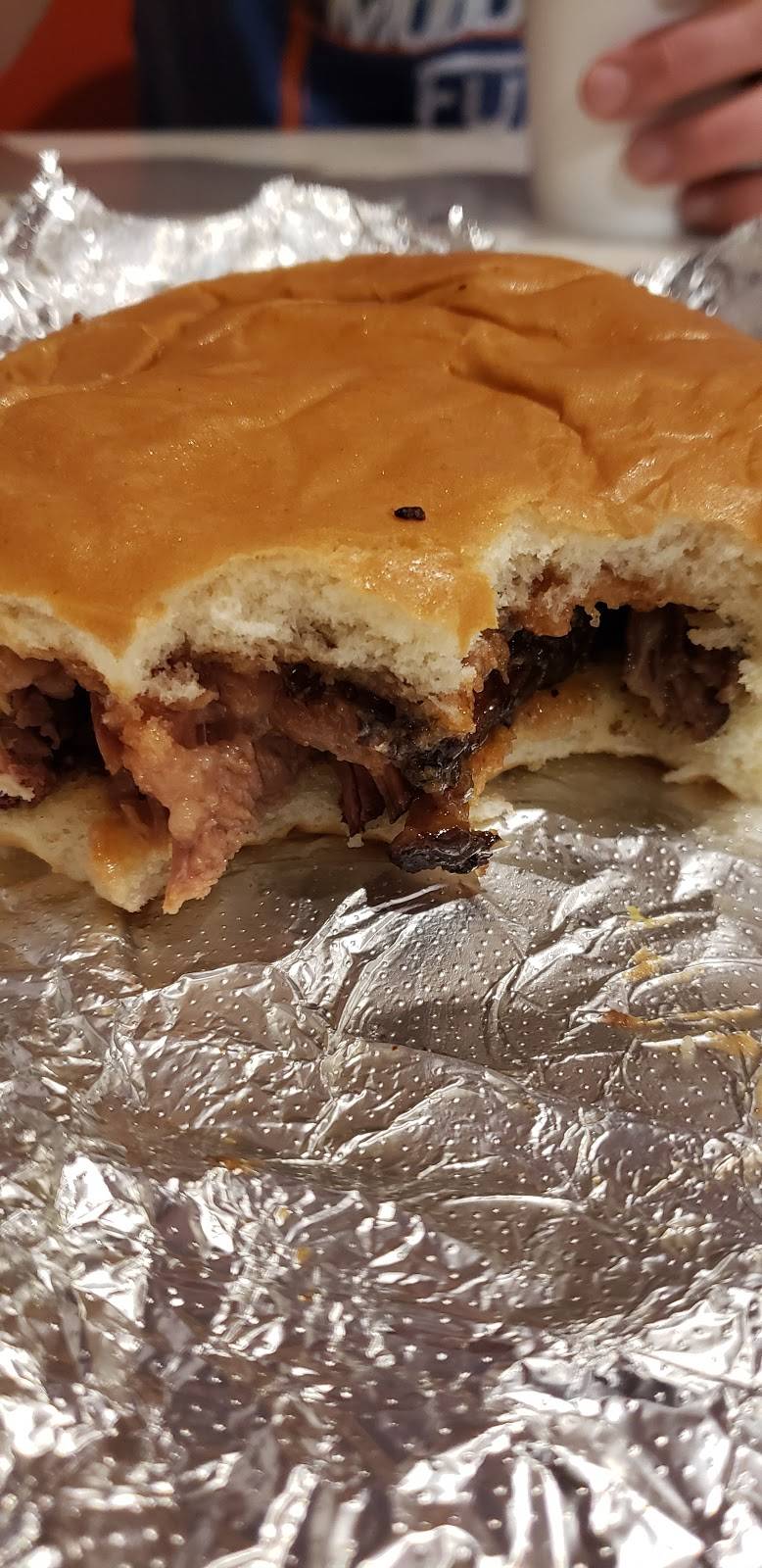 Smokin Sisters BBQ and Catering To Go | restaurant | 1421 S Dewey Ave, Wagoner, OK 74467, USA | 9184851146 OR +1 918-485-1146