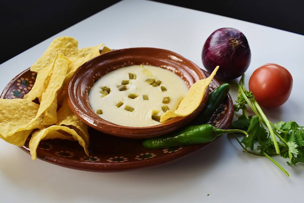 Rosies Cantina | restaurant | 503 Porter Ave, Ocean Springs, MS 39564, USA | 2284474946 OR +1 228-447-4946