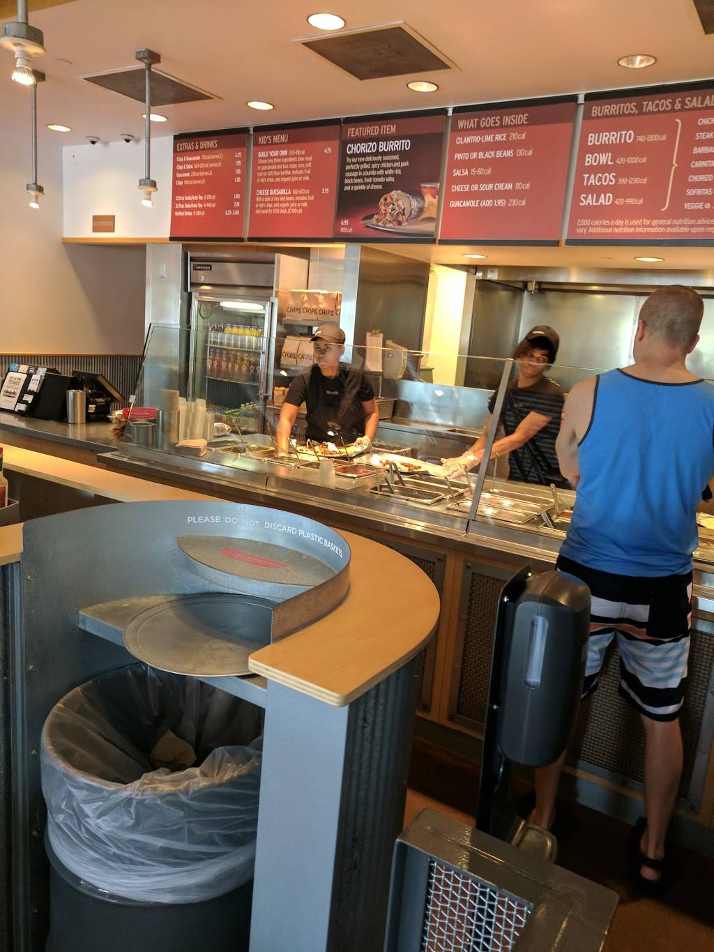 Chipotle Mexican Grill | restaurant | 811 Butterfield Rd Ste 101, Wheaton, IL 60189, USA | 6305889728 OR +1 630-588-9728