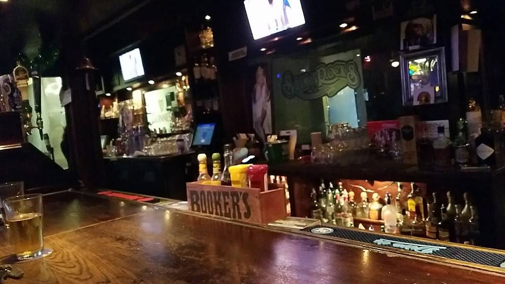 Shamrocks Grille & Pub | restaurant | 1275 Magnolia Ave, Corona, CA 92879, USA | 9518084881 OR +1 951-808-4881