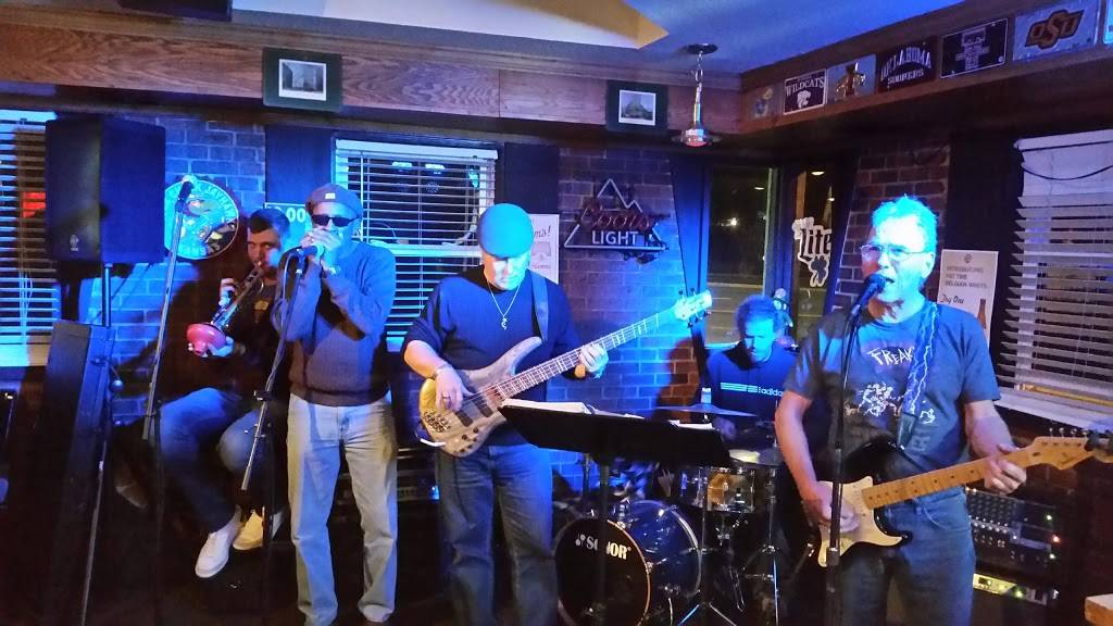 McGuires Tavern | restaurant | 9148 Santa Fe Dr, Overland Park, KS 66212, USA | 9133412199 OR +1 913-341-2199