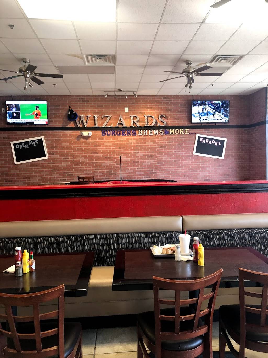 Wizards Burger, Brews and More | restaurant | 3951 Sycamore School Rd suite 130, Fort Worth, TX 76133, USA | 8173679224 OR +1 817-367-9224