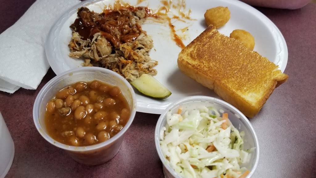 Hickory Cabin Seasoning Company | restaurant | 105 Joy St, Sevierville, TN 37862, USA | 8659082400 OR +1 865-908-2400