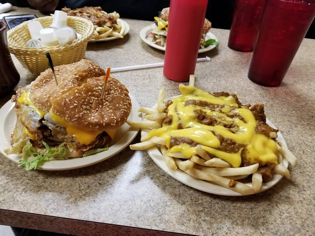 L Georges Coney Island | restaurant | 28505 Northwestern Hwy, Southfield, MI 48034, USA | 2488648989 OR +1 248-864-8989