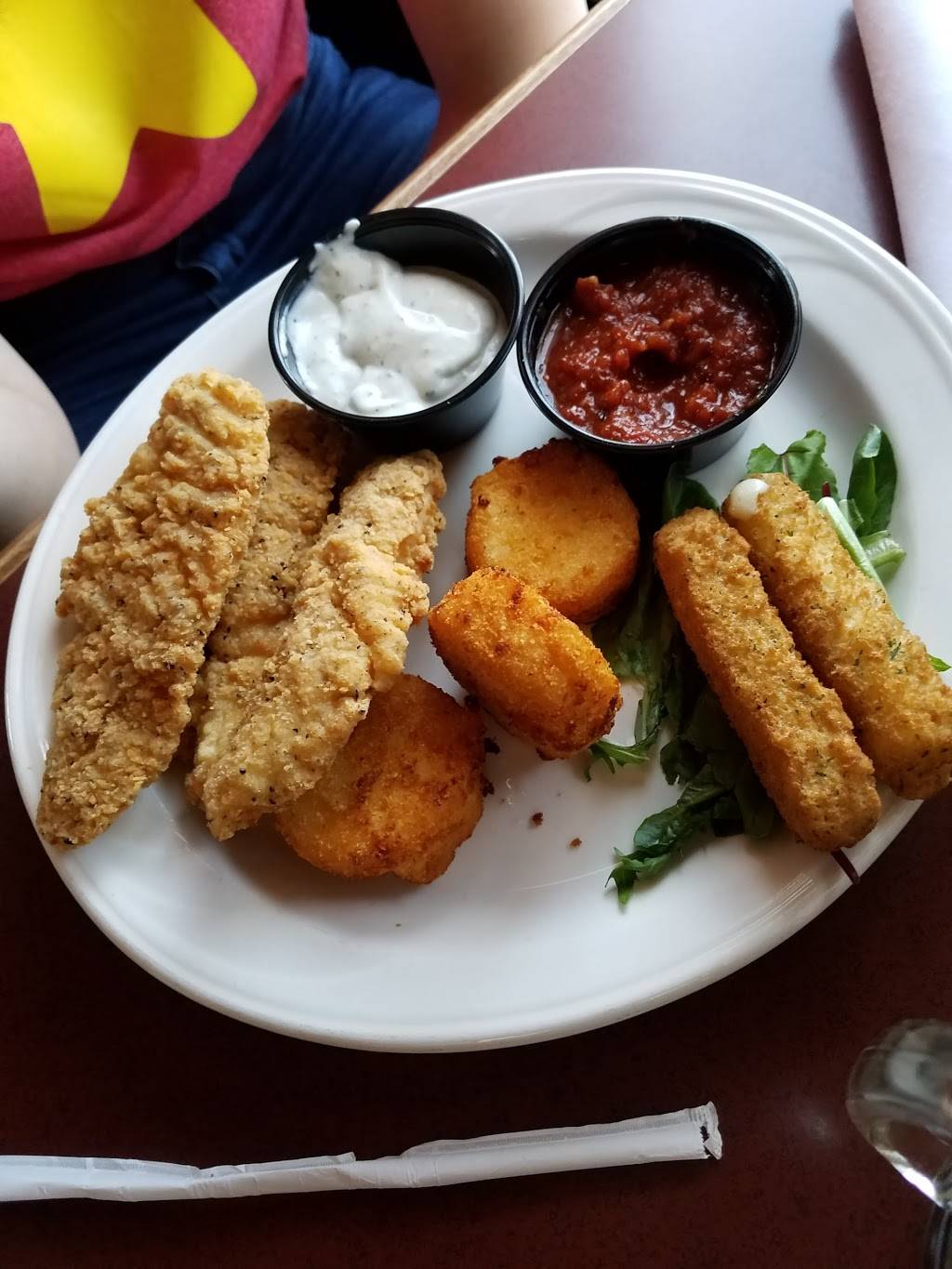 Michigan On Main | restaurant | 713 S Main St, Frankenmuth, MI 48734, USA | 9896529941 OR +1 989-652-9941