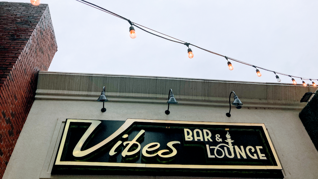 Vibes Bar & Lounge | restaurant | 1524b Demonbreun St, Nashville, TN 37203, USA | 6157126428 OR +1 615-712-6428