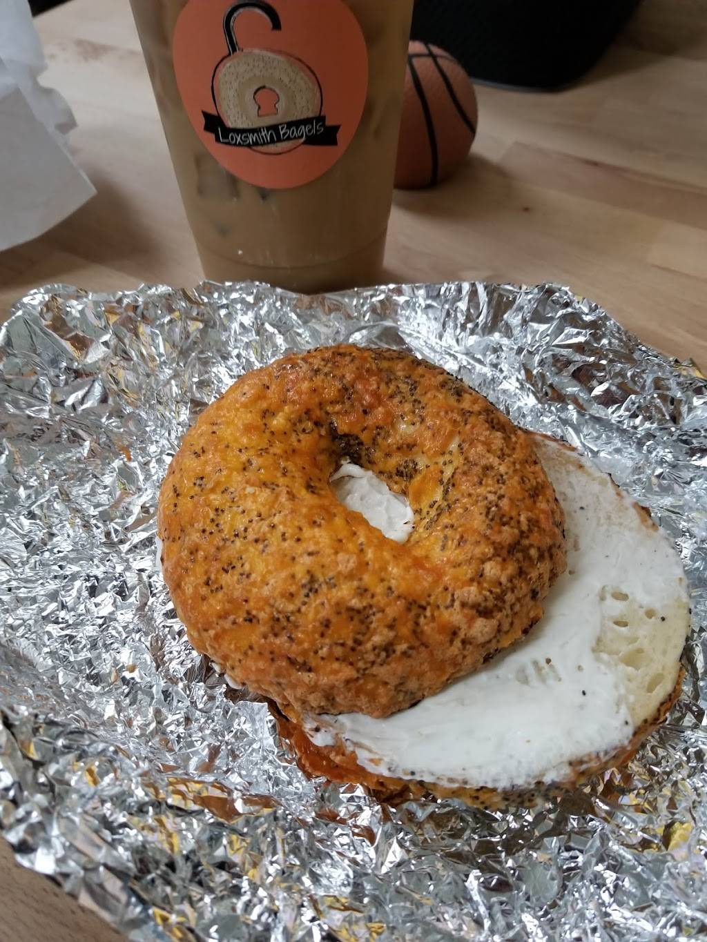 Loxsmith Bagel Co | restaurant | 11 A Main St, Dover, NH 03820, USA | 6035076100 OR +1 603-507-6100