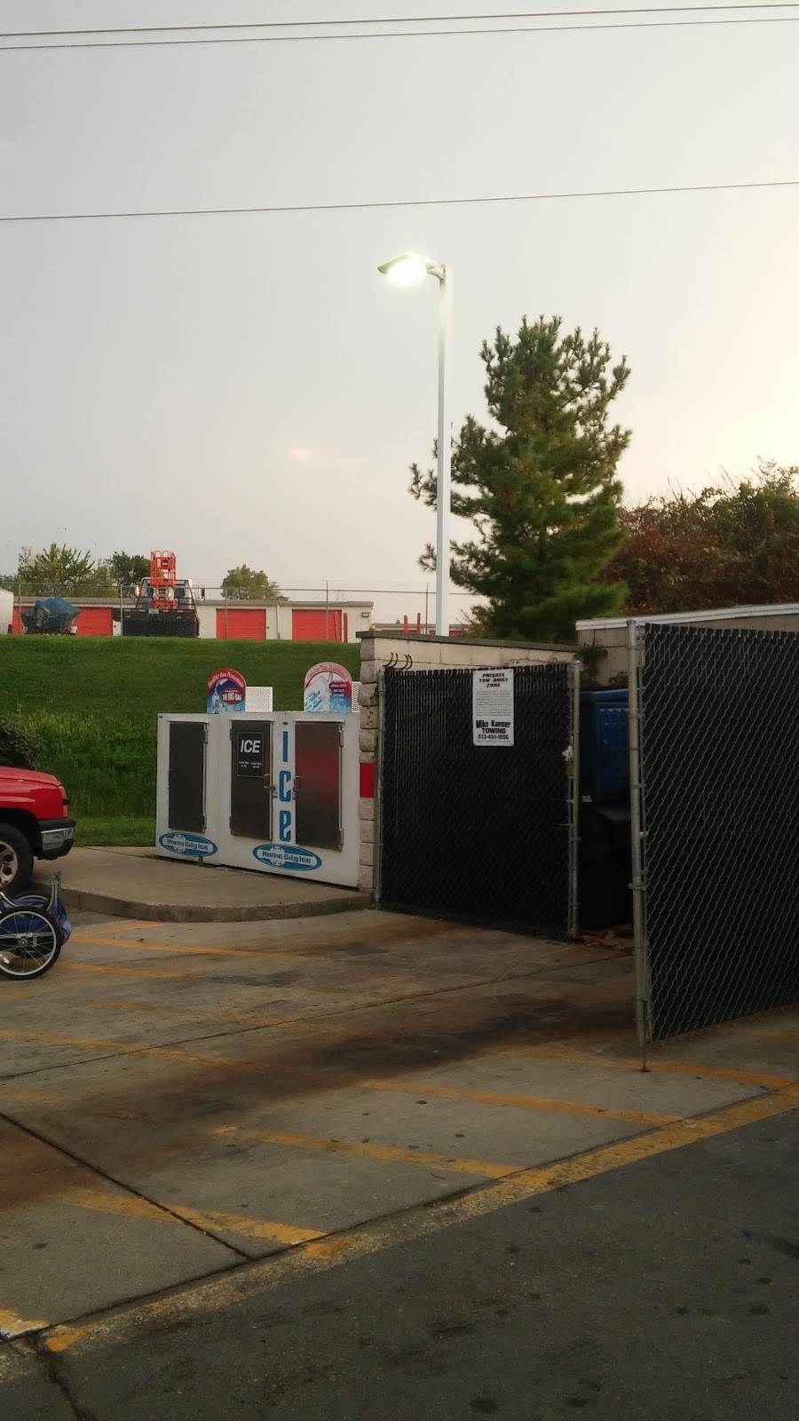 Thorntons | bakery | 7601 Industrial Rd, Florence, KY 41042, USA | 8592830781 OR +1 859-283-0781