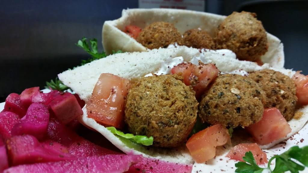 Beirut Falafel Hut | restaurant | 917 Yosemite Blvd, Modesto, CA 95354, USA | 2095579454 OR +1 209-557-9454