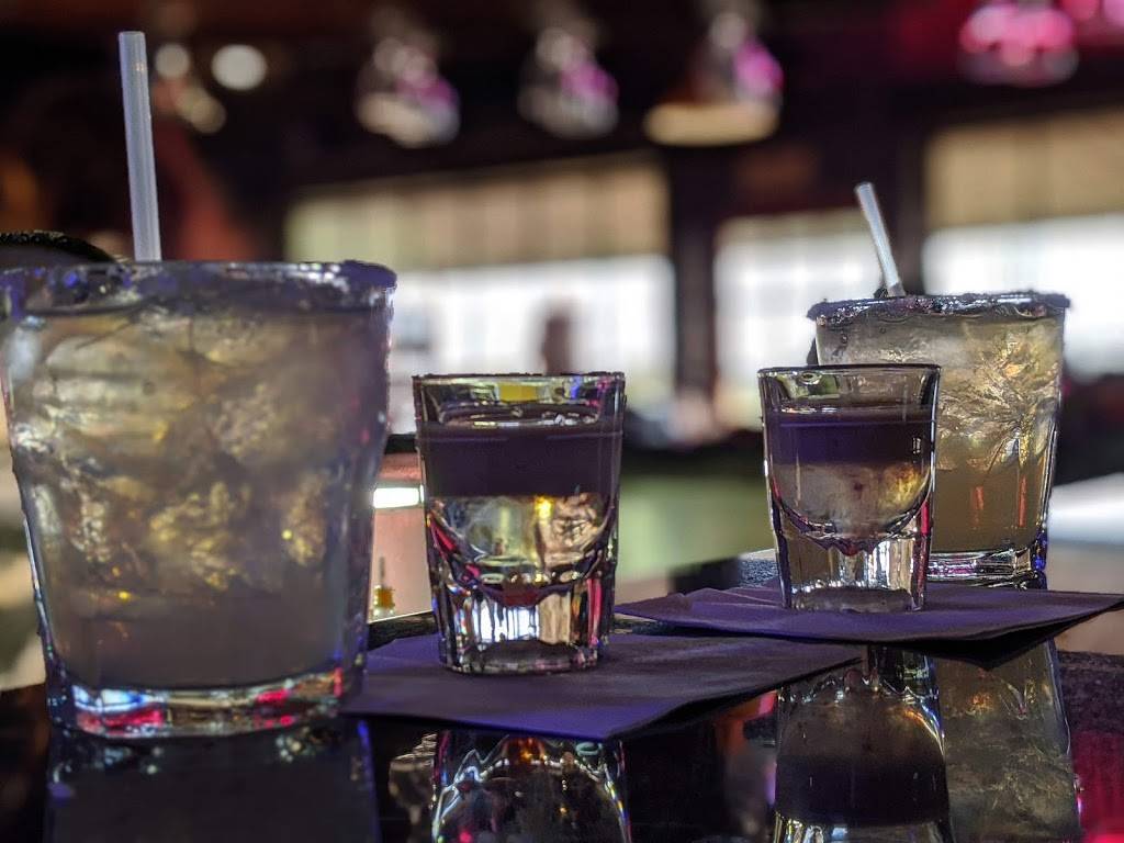 Monterey Bay Canners | restaurant | 98-1005 Moanalua Rd # Fs8, Aiea, HI 96701, USA | 8084833555 OR +1 808-483-3555