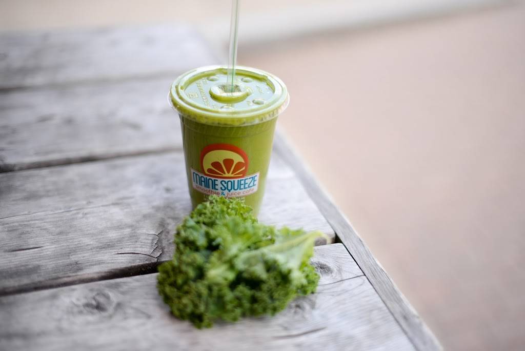 Maine Squeeze Juice Cafe | restaurant | 7 Wallingford Square #113, Kittery, ME 03904, USA | 2077032079 OR +1 207-703-2079
