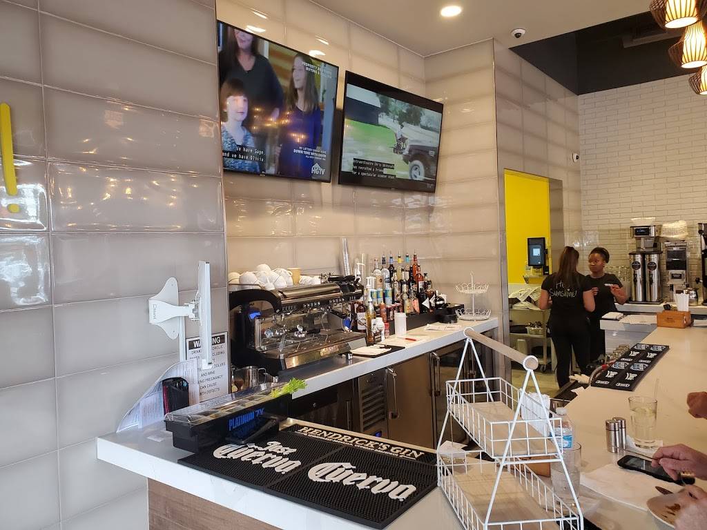 Yolk Cafe | restaurant | 20811 N Cave Creek Rd Ste #101, Phoenix, AZ 85024, USA | 6026109655 OR +1 602-610-9655