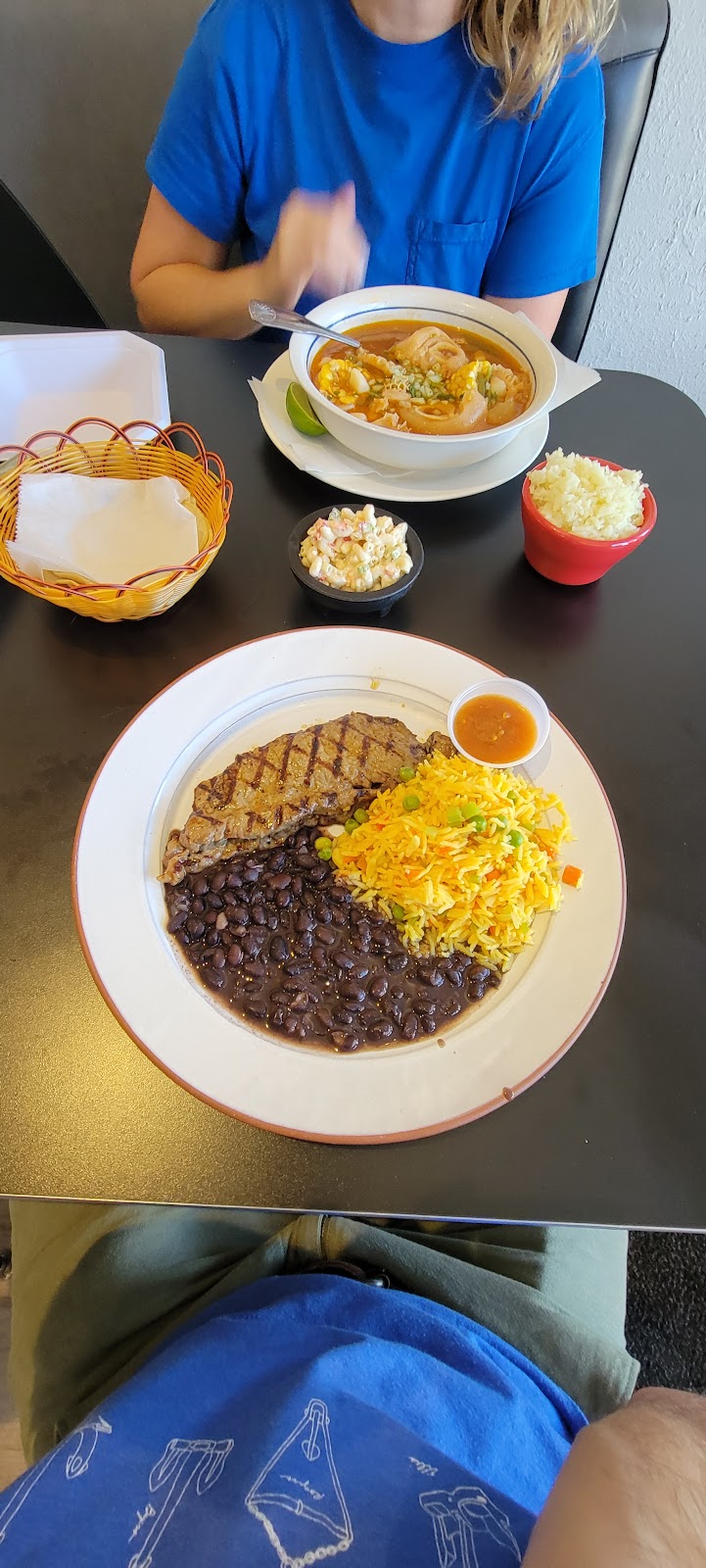 502 CLE | restaurant | 13359 Madison Ave, Lakewood, OH 44107, USA | 2169731908 OR +1 216-973-1908