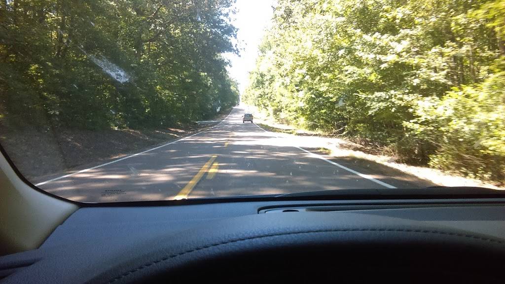 Chickasaw Golf | meal takeaway | 9555 TN-100 Scenic, Henderson, TN 38340, USA | 7319893111 OR +1 731-989-3111