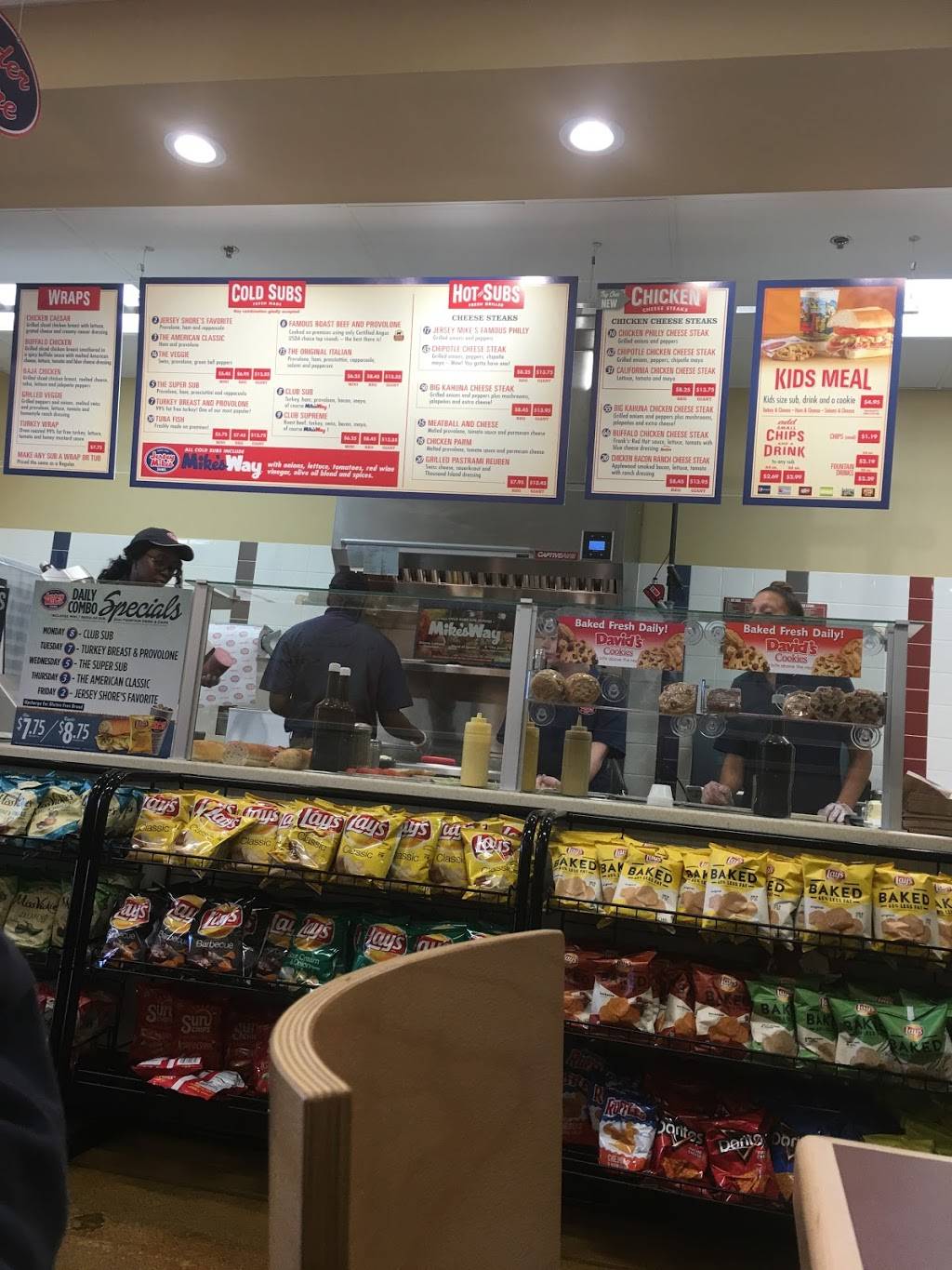 Jersey Mikes Subs | restaurant | 1081 Vann Dr Suite 100, Jackson, TN 38305, USA | 7317364114 OR +1 731-736-4114