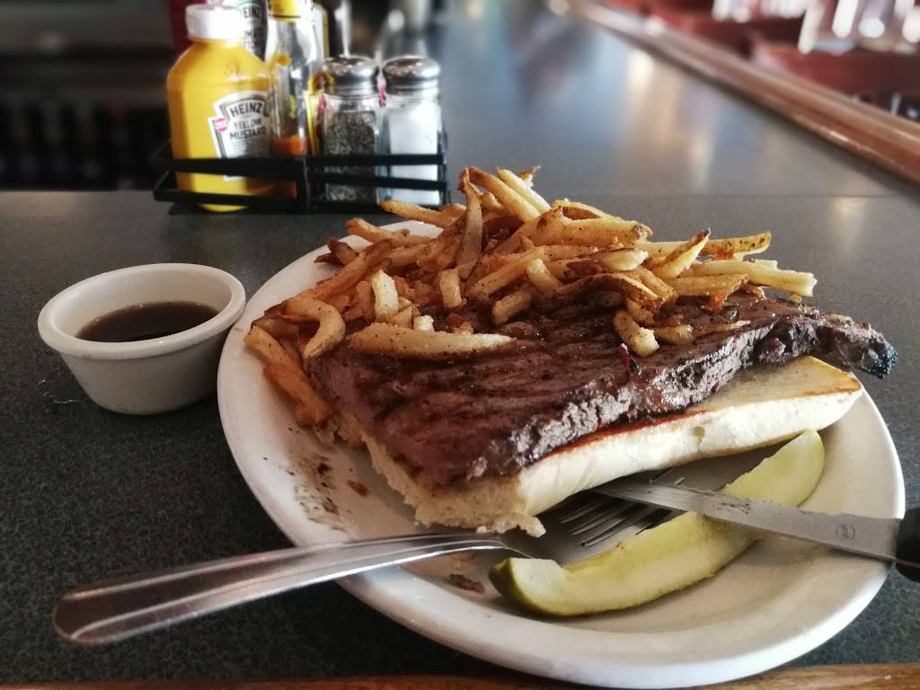 Backyard Grill & Bar | restaurant | 6473 N 2nd St, Loves Park, IL 61111, USA | 8156369430 OR +1 815-636-9430