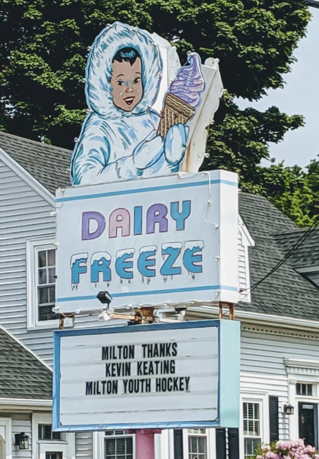 Dairy Freeze | restaurant | 635 Adams St, Quincy, MA 02169, USA | 6174719768 OR +1 617-471-9768