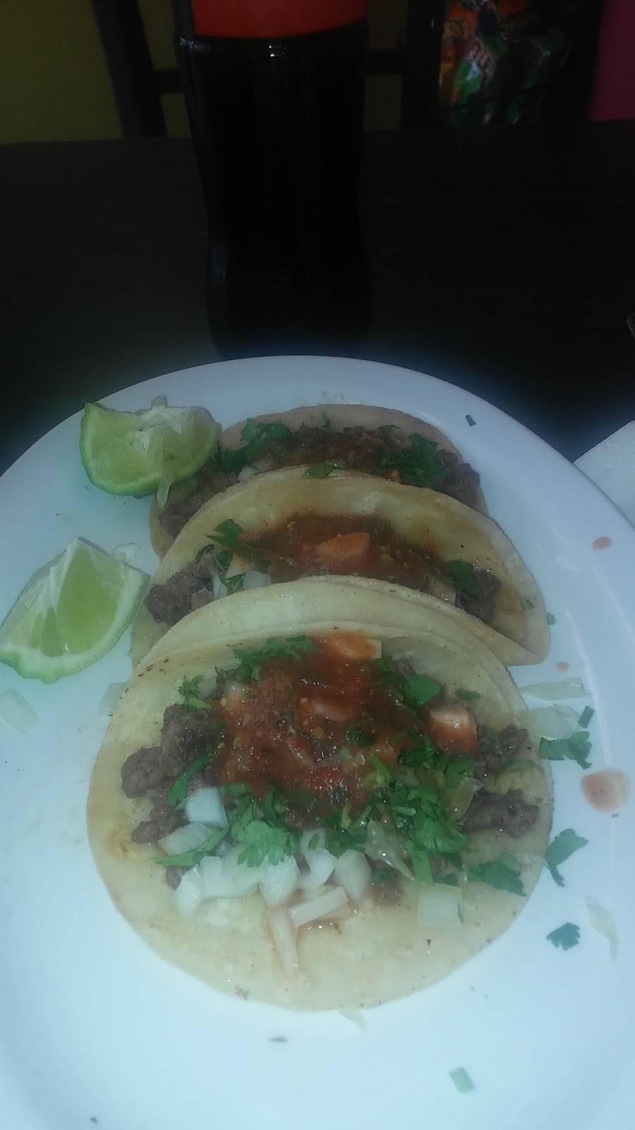 Tortas LA Corona | restaurant | 1712 N Placentia Ave, Fullerton, CA 92831, USA | 6574449222 OR +1 657-444-9222