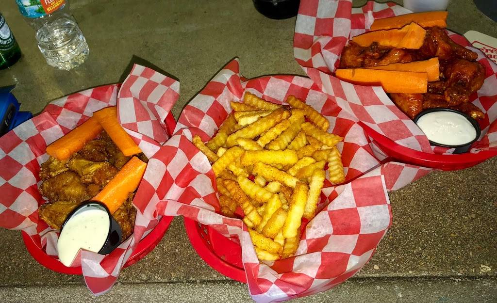 Billys Pub Too | restaurant | 732 NE 125th St, North Miami, FL 33161, USA | 3058999986 OR +1 305-899-9986